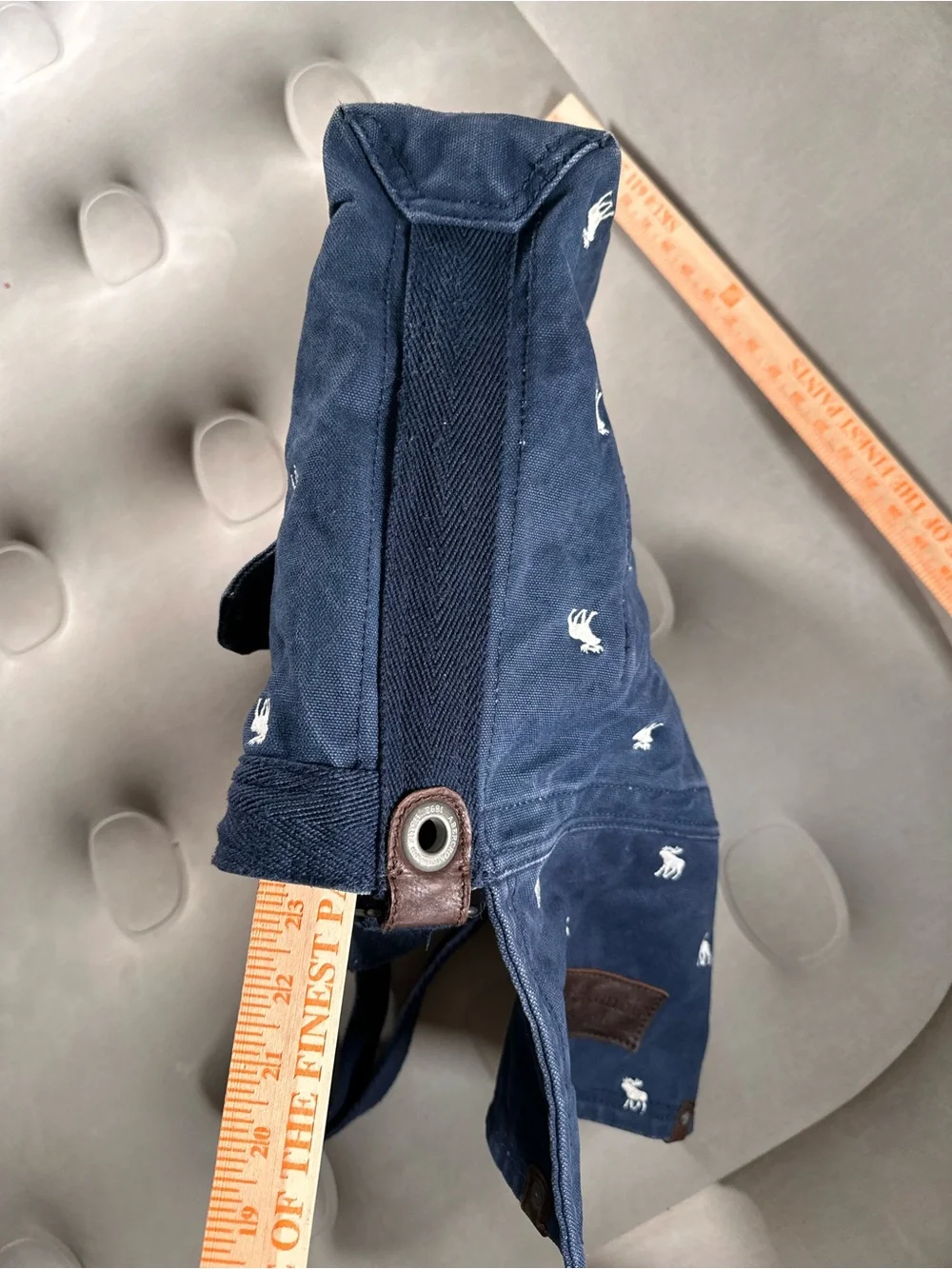 Abercrombie & Fitch Navy Blue Canvas Vintage Retro Messenger Sling Bag Y2K 2000s